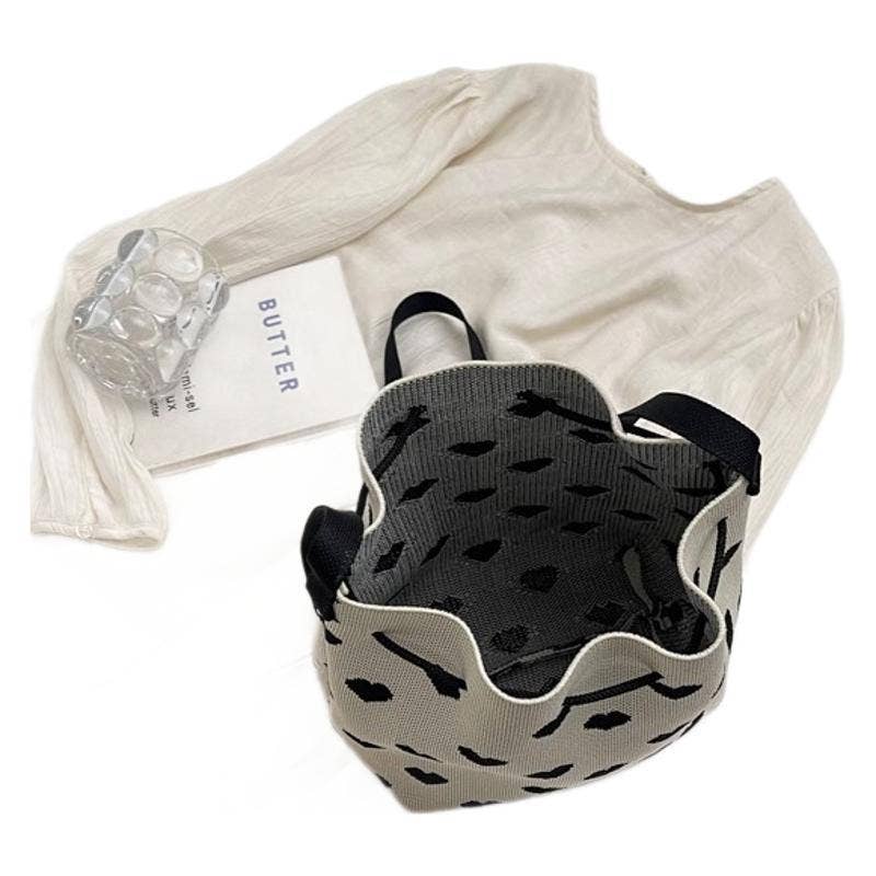 Heart ripple shoulder bag drawstring crossbody bag